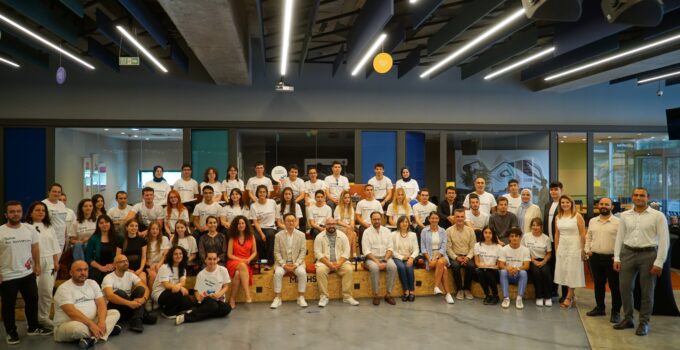 Samsung Türkiye ile #SolveForTomorrow Final Etkinliği: Gençlerin STEM Projeleriyle Geleceğe Yön Veriyoruz