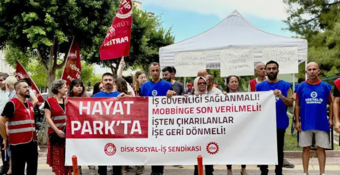 Konyaaltı Belediyesi’nde İşten Çıkarılan İşçiler İçin Protesto