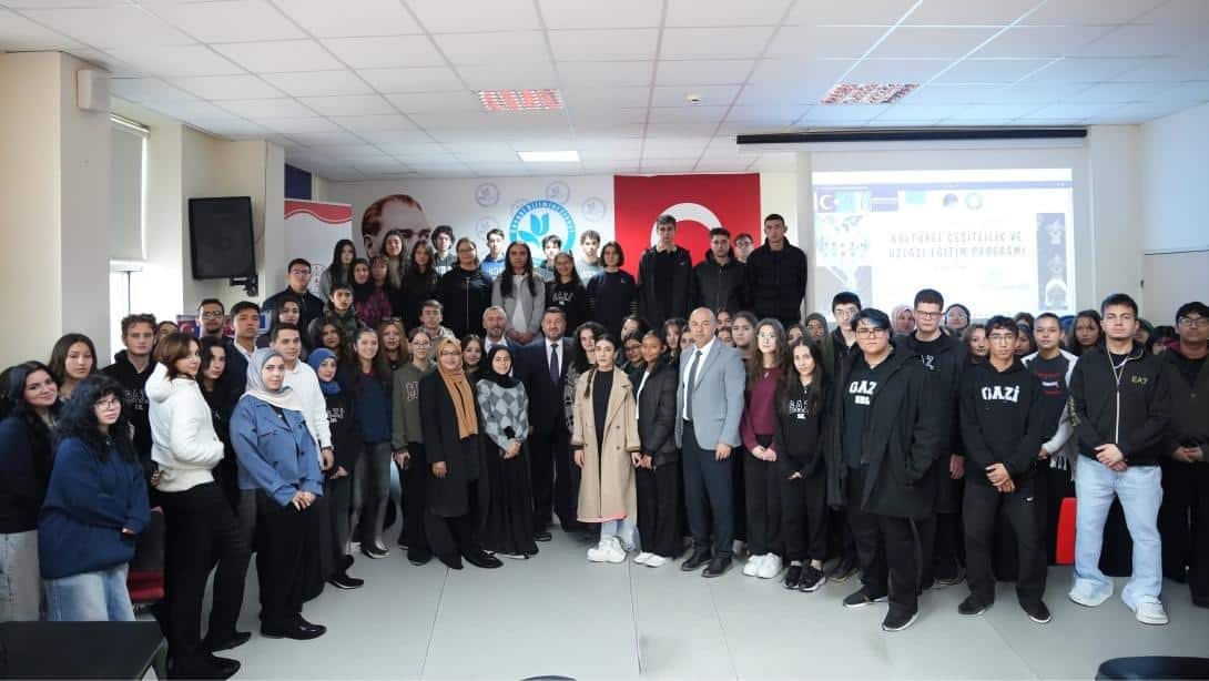 Isparta’da 3. Gençlik Çalıştayı başladı