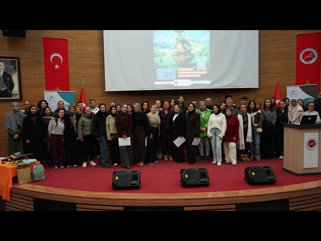 DEKAFOK, Kastamonu Üniversitesi’nde Gençlerle Buluştu: Deniz Kaplumbağaları İçin Gönüllülük Ve Saha Çalışması Anlatıldı