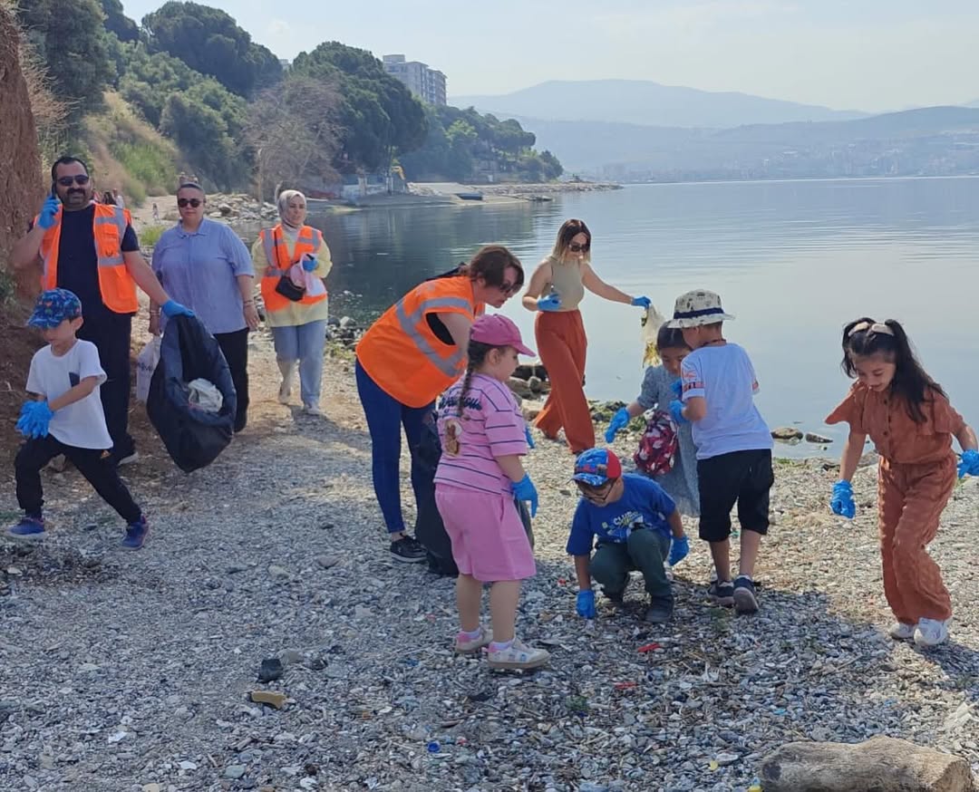 Gemlik Kent Konseyi Dünya Çevre Günü’nde Çocuklarla Etkinlik Düzenledi 2 717612347 17940272355246789 4856705928447151363 n
