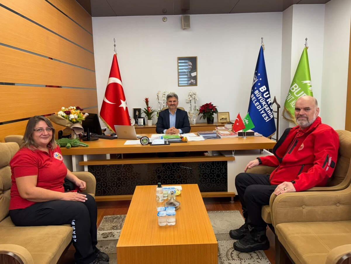 DASKUT’tan Bursa Kent Konseyi’ne Hayırlı Olsun Ziyareti