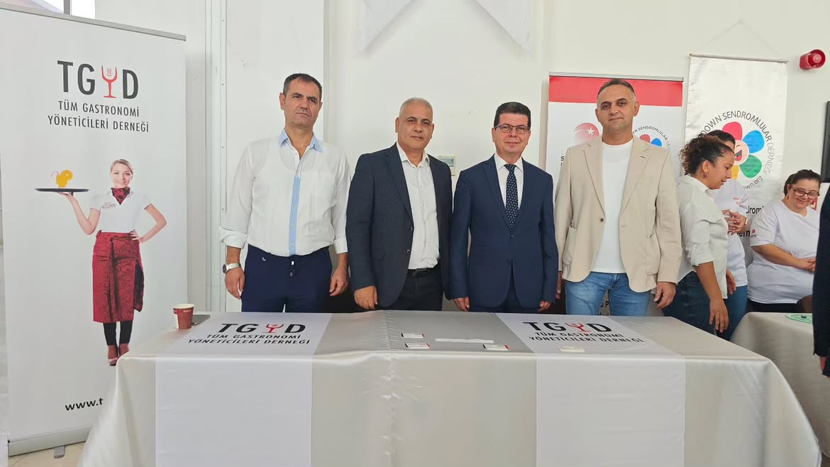 Akdeniz Üniversitesinde Sivil Toplum Panayırı Düzenlendi 3 848650282 18128453347893065 3405014482938739716 n.heic